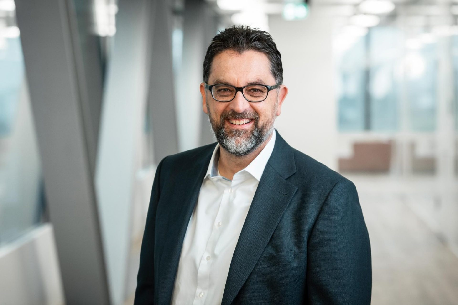Dr. Michael Jacobi