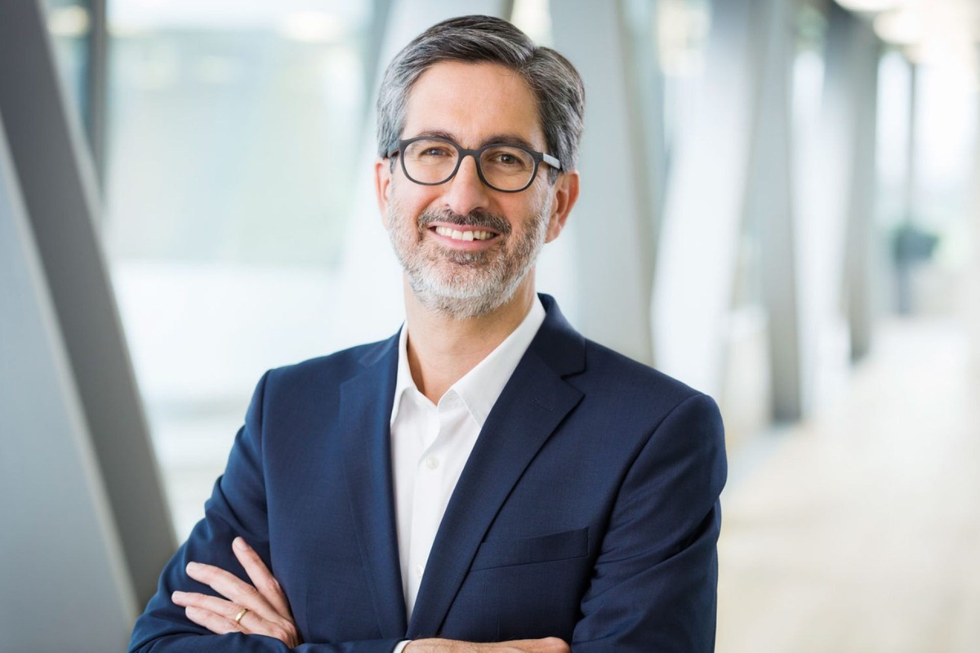 Dr. Christoph Loos