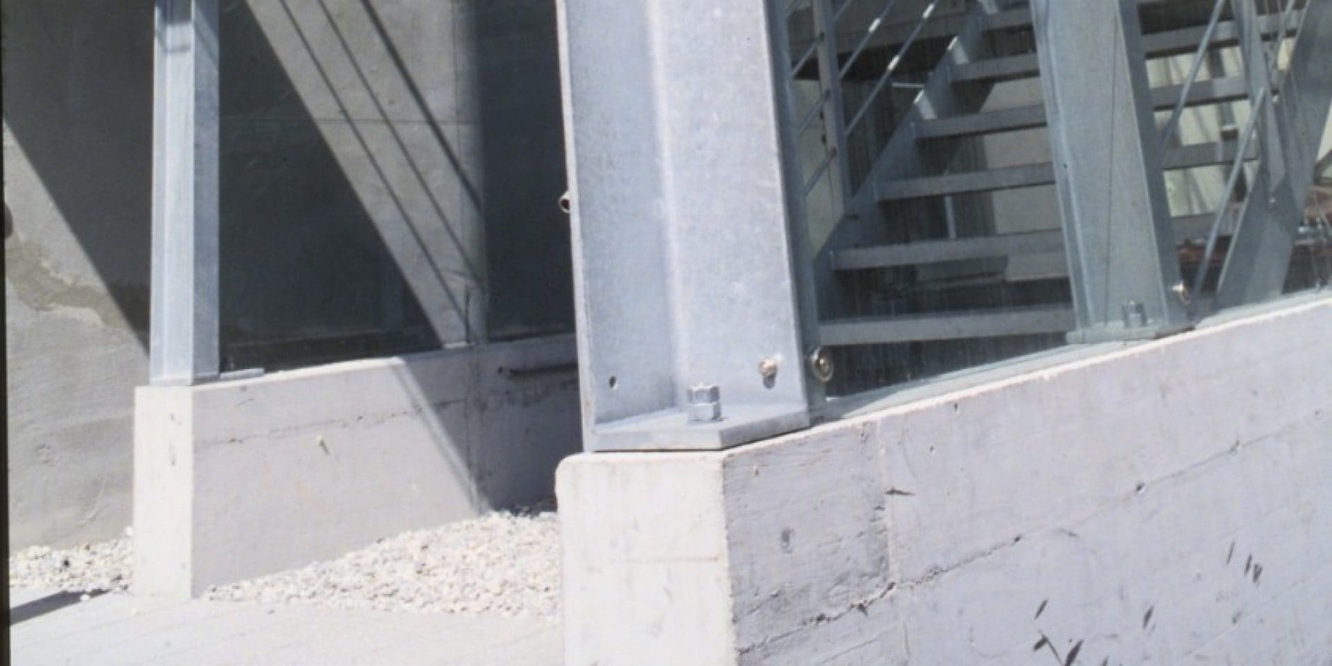 Hilti heavy-duty anchors for steel profiles and baseplates