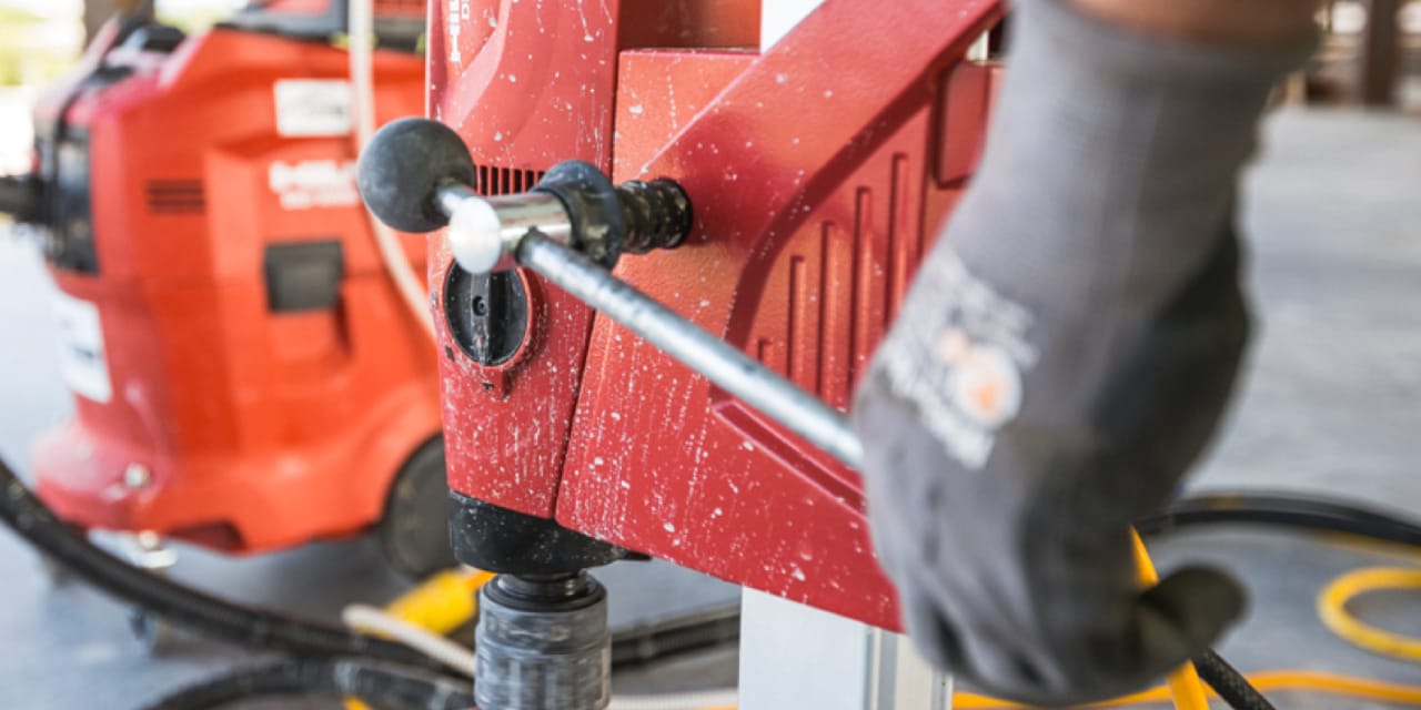 Diamond concrete drilling