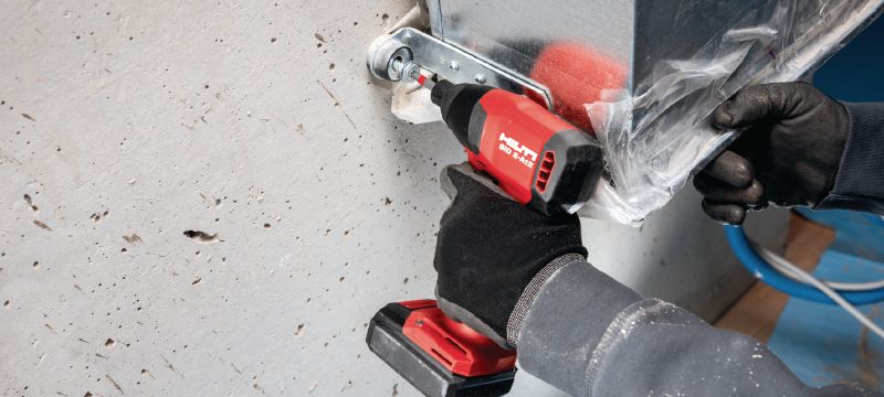 Image 3 of 5: SID 2-A12 Cordless impact driver Subcompact-class 12V brushless impact driver for when you need high torque with access and low weight Applications 1