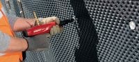 X-C P8 Concrete nails Single nail for fastening to concrete using powder-actuated tools Applications 3