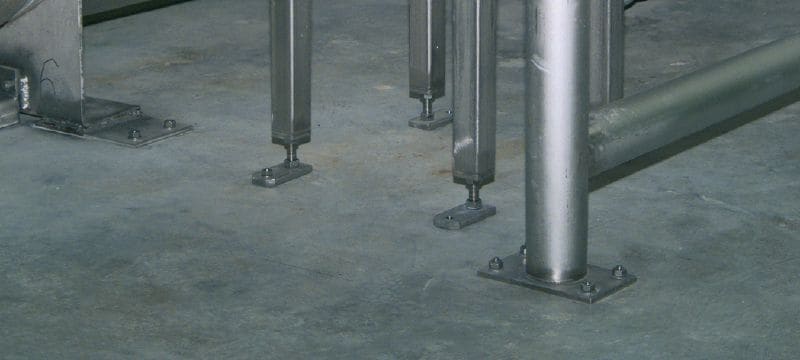 HSA-R 不鏽鋼楔形錨栓 高性能楔形錨，適合在非開裂混凝土中的日常靜態負載使用 (A4 不銹鋼) 應用 1