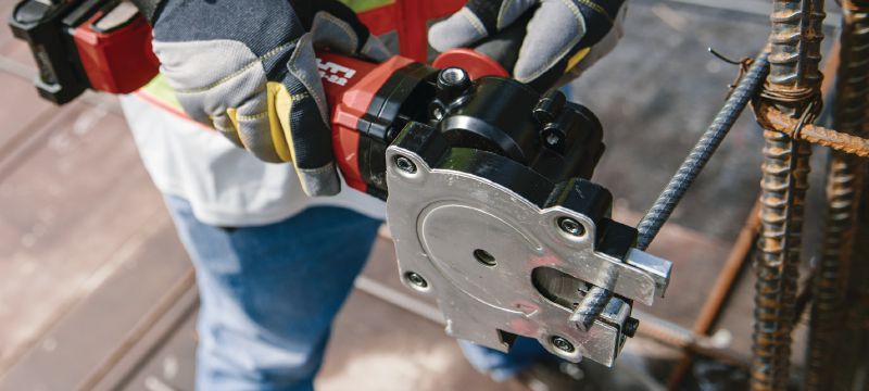 Image 5 of 7: NRC 6-22 Cordless rebar cutter Cordless rebar flush cutter for low spark cold cutting threaded rods and (25mm / #8) rebar (Nuron battery platform) Applications 1