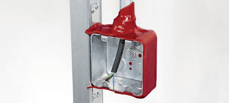 Image 5 of 7: CP 617 防火貼布 可塑型防火貼布可幫助保護電源插座盒、接線盒和金屬墊圈/烘箱 應用 1