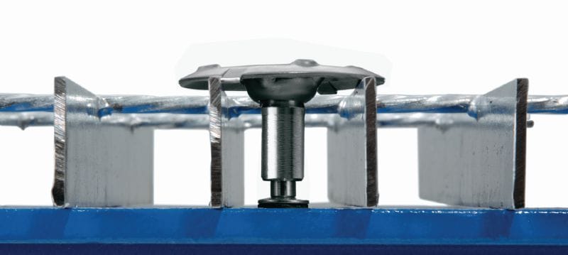 DX 351-BTG 火藥擊釘槍 全自動、高生產力又精巧的火藥擊釘器，用以緊固 X-BT 螺紋螺栓 應用 1
