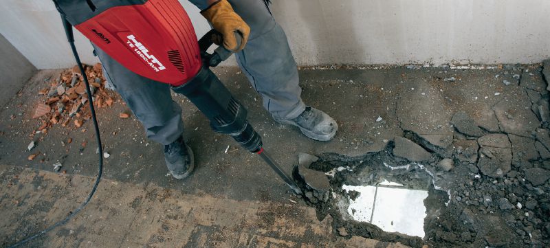 Image 2 of 5: TE 1500-AVR 和零星鑿牆和多用途的 TE-S 拆毀鎚適用於鑿破樓板，concrete floor breaking and occasional wall chiseling 應用 1