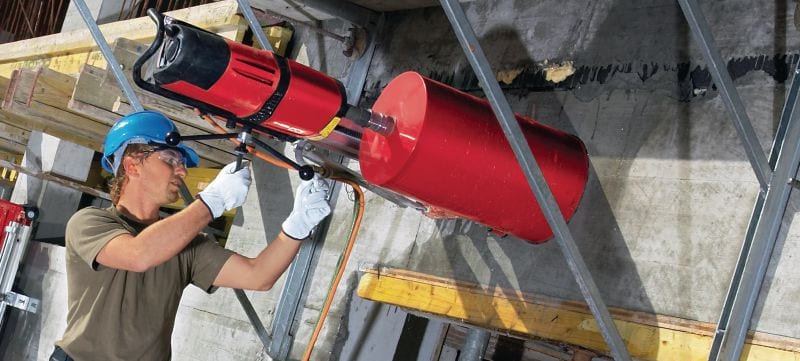 Image 6 of 8: DD 350-CA Core drill Heavy-duty diamond coring machine with high-frequency motor and optional auto-feed unit for rig-based coring from 52-500 mm (2-1/16 - 19-11/16”) in diameter Applications 1